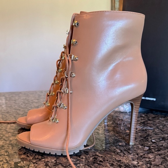 INC International Concepts Women's Tan Lace-Up peep toe Heeled Boots NWT 11 - Picture 6 of 14